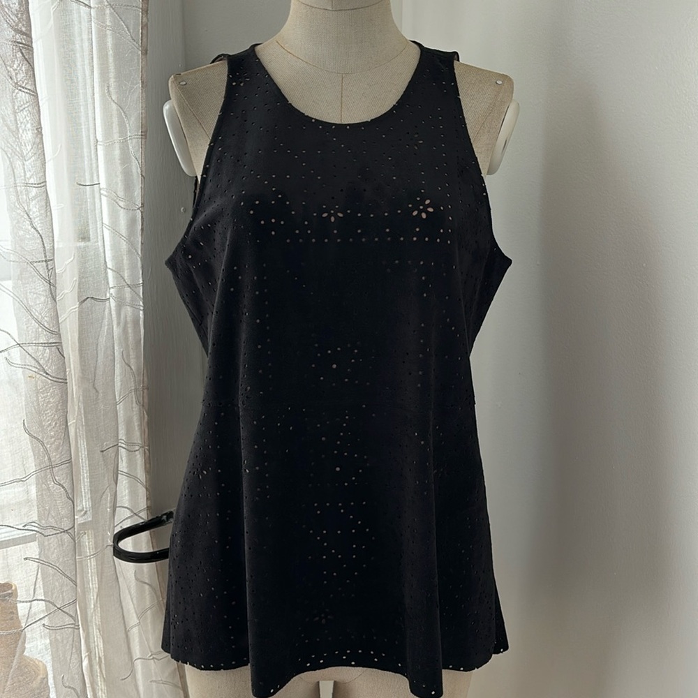 BCBG Caralyn black suede cut out sleeveless top - Picture 4 of 10